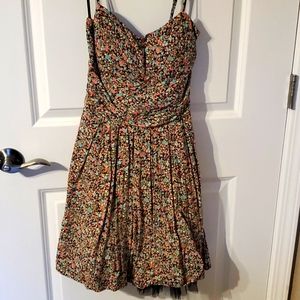 B. Smart floral dress, S 13/14
